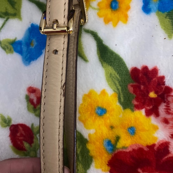 Michael Kors Brown Leather Jet Set Tote - Picture 5 of 6